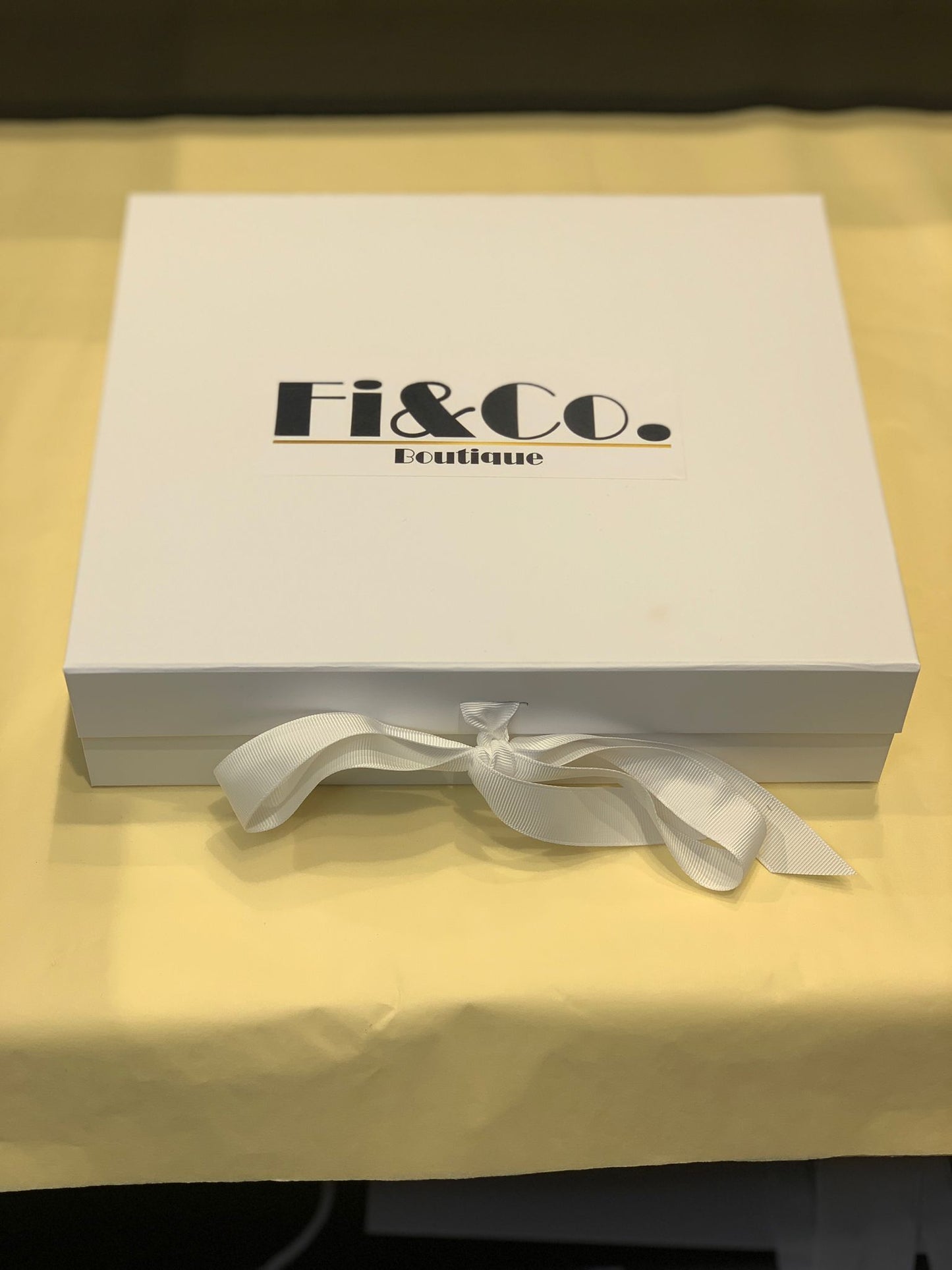Medium Gift Box-Fi&Co Boutique