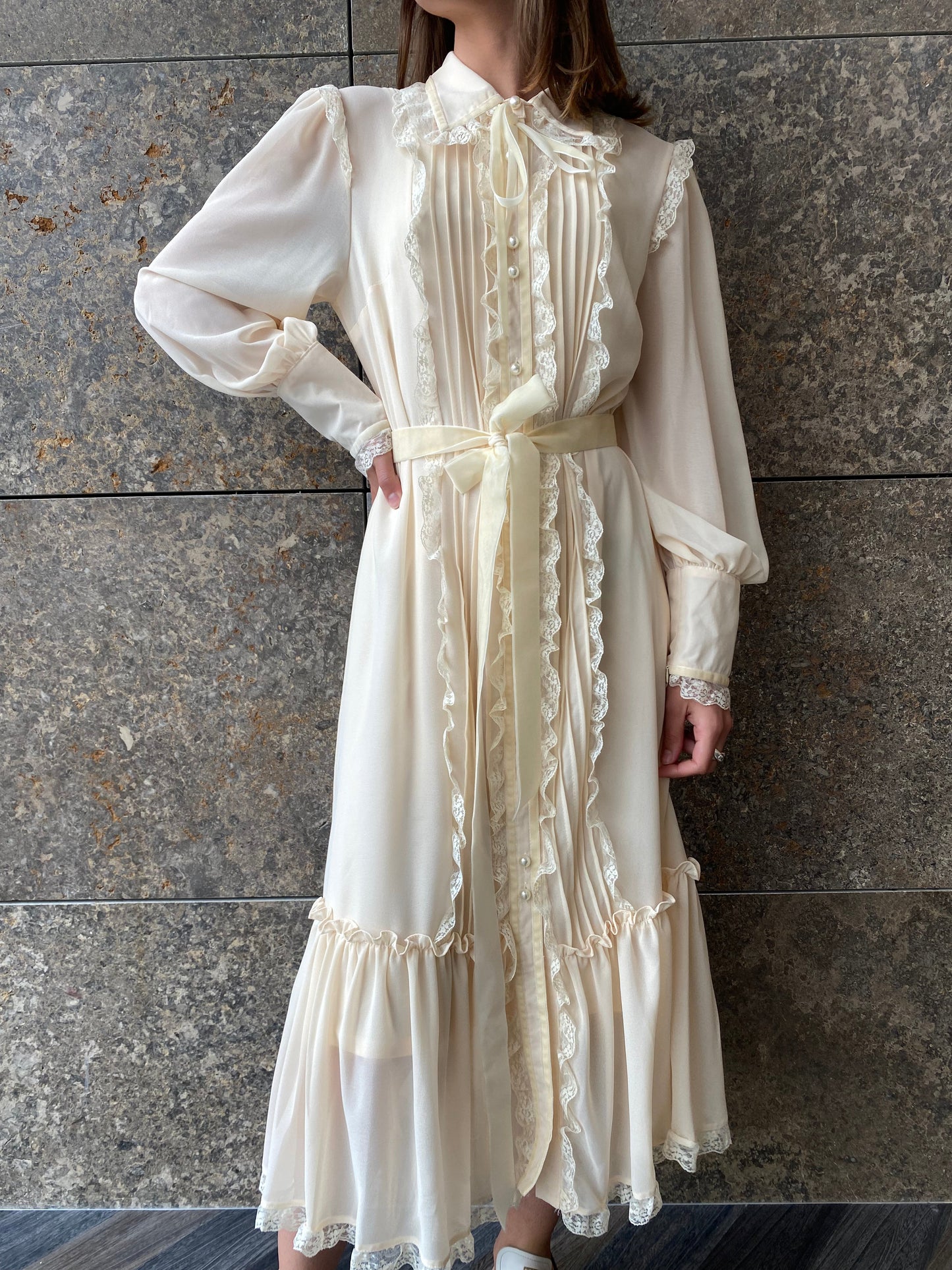 Rosas Rojas Angelina Dress-Fi&Co Boutique