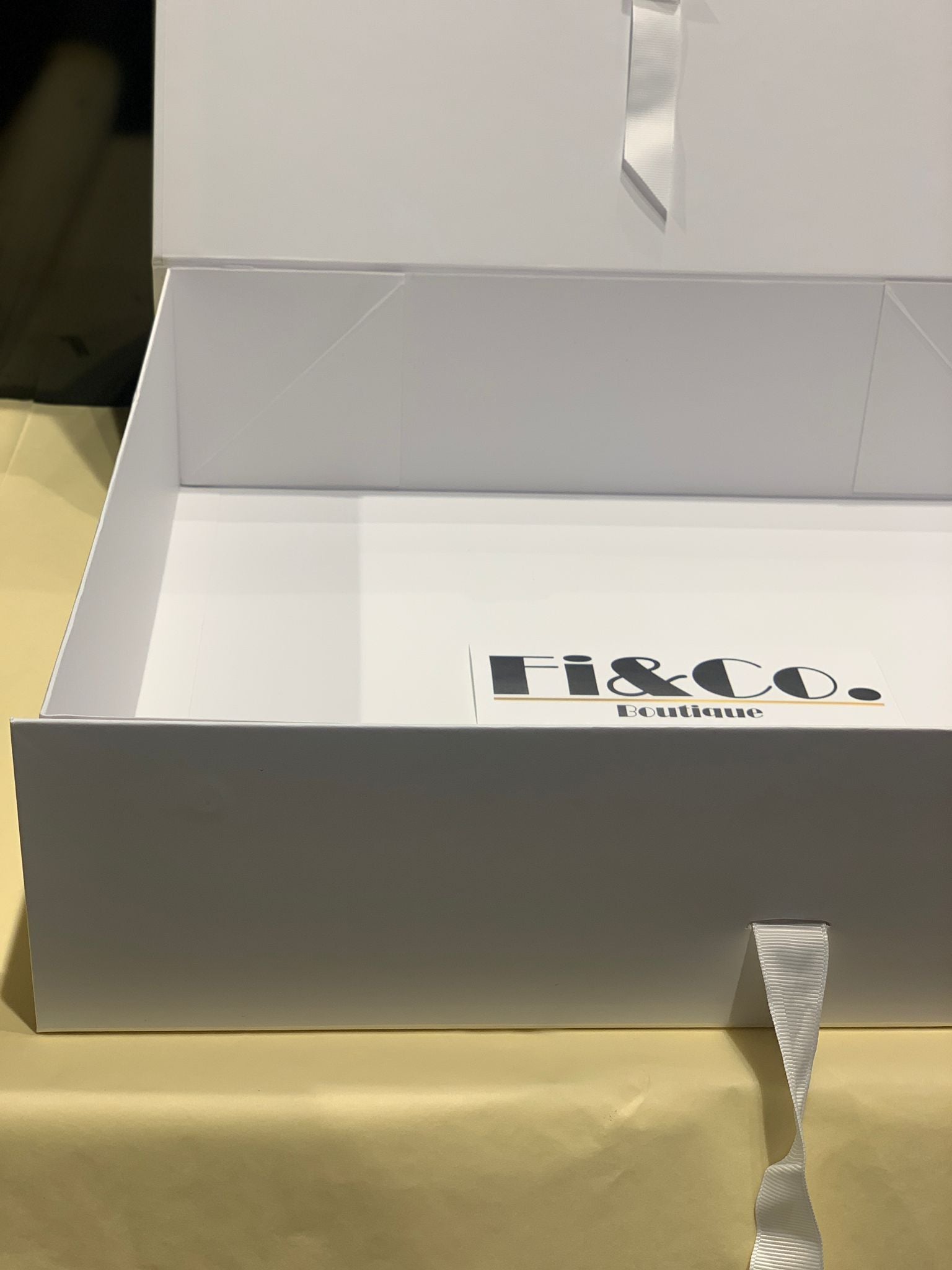 Medium Gift Box-Fi&Co Boutique